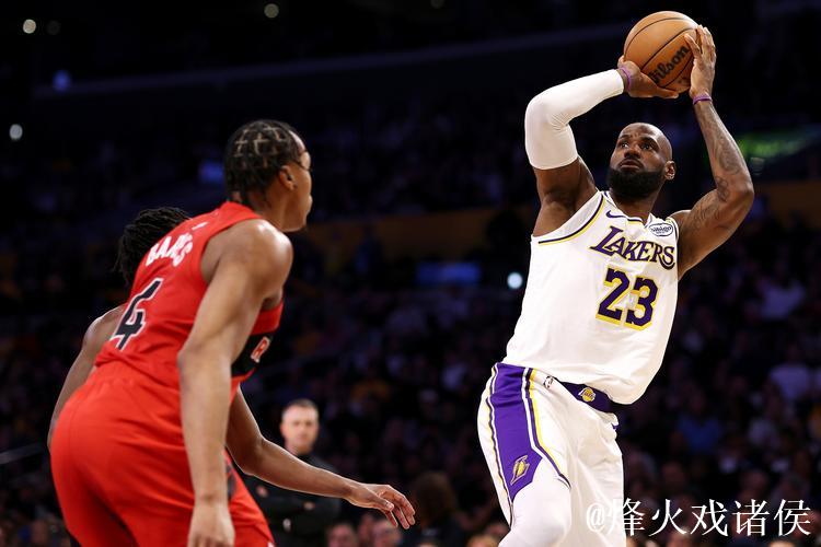 詹姆斯得分超51000创NBA历史纪录 湖人击败猛龙